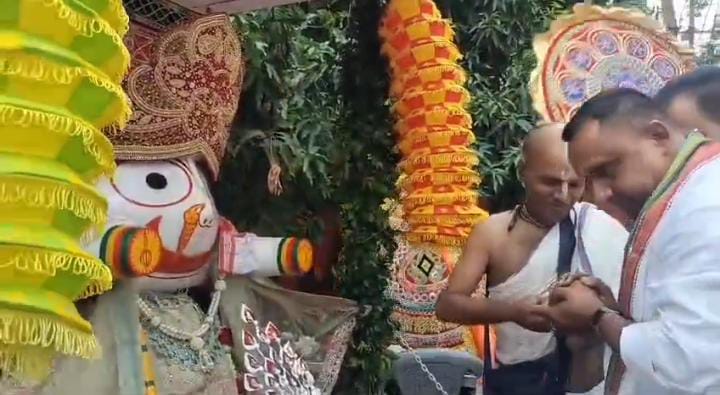 लौहनगरी में भी धूम धाम से निकाली गई रथ यात्रा, शामिल हुए स्वस्थ्य मंत्री बन्ना गुप्ता   