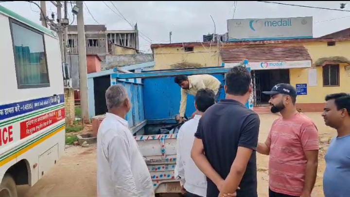 Lohardaga News:स्वर्ण व्यवसायी का पुलिस ने बरामद किया शव, मामले में दो आरोपी गिरफ़्तार, गन्ने के खेत में दबा मिला स्कूटी