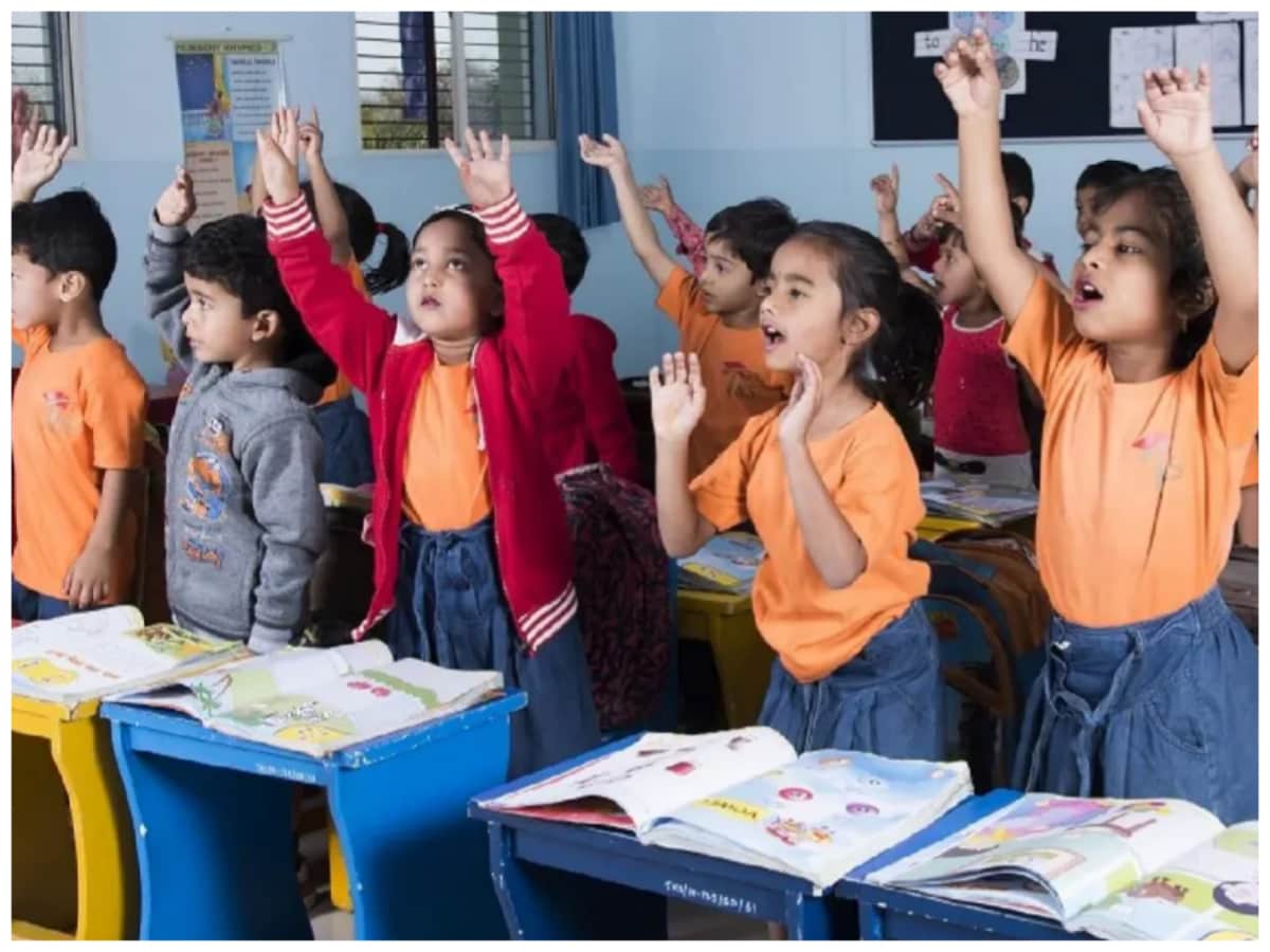 BPL कोटे से पब्लिक स्कूलों में फर्जीवाड़ा का नया नमूना,पढ़िए दो कमरों के घर में कैसे रहता है आठ परिवार