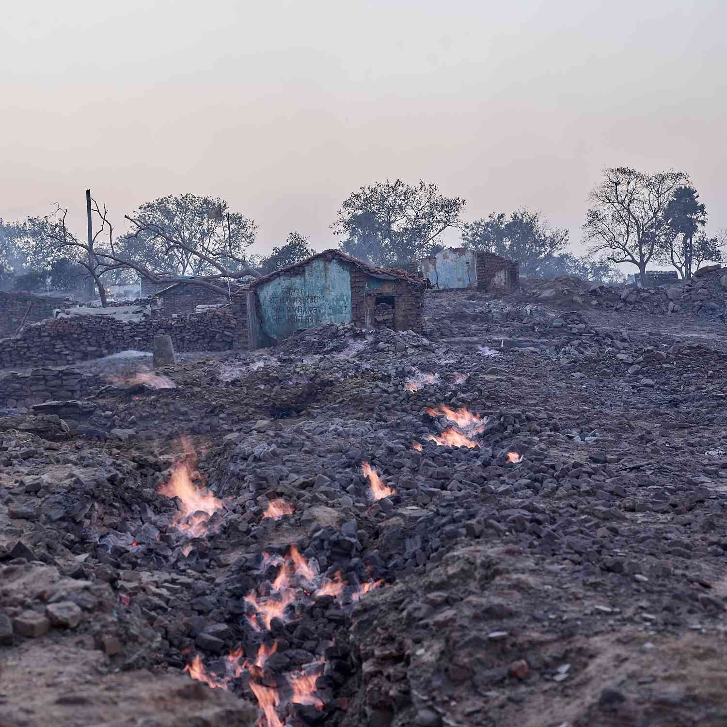 झरिया की "आग" पहुंची प्रधानमंत्री कार्यालय,पढ़िए क्यों गुपचुप दौरे पर आये अधिकारी