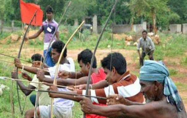 झारखंड में संताल आदिवासी के नाम पर होती है राजनीति और सत्ता  लेकिन मंत्रिमंडल में नहीं दी जाती तरजीह , पढ़िए राजनीति का कड़वा सच