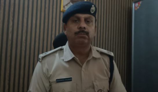 गुमला में बढ़ा चोरों का आतंक, डॉक्टर के घर से उड़ाए 20 से लाख से अधिक के जेवर, पुलिस पर उठ रहे सवाल