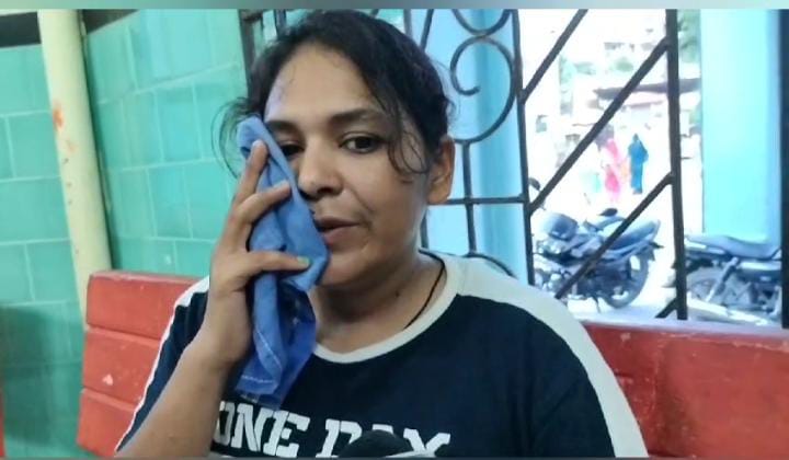 Bihar News: रुके वेतन की मांग करना महिला सिपाही को पड़ा भारी, पुलिस लाइन में ही डीएसपी ने जमकर कर दी पिटाई, पढ़ें फिर क्या हुआ