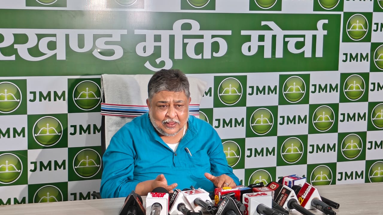 बजट पर जेएमएम का तीखा तंज, कहा- यह देश का नहीं एनडीए का बजट