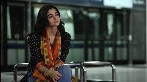 शॉर्ट हाइट की लड़कियां भी कुर्ती में दिखेंगी लंबी, अपनाएं ये टिप्स