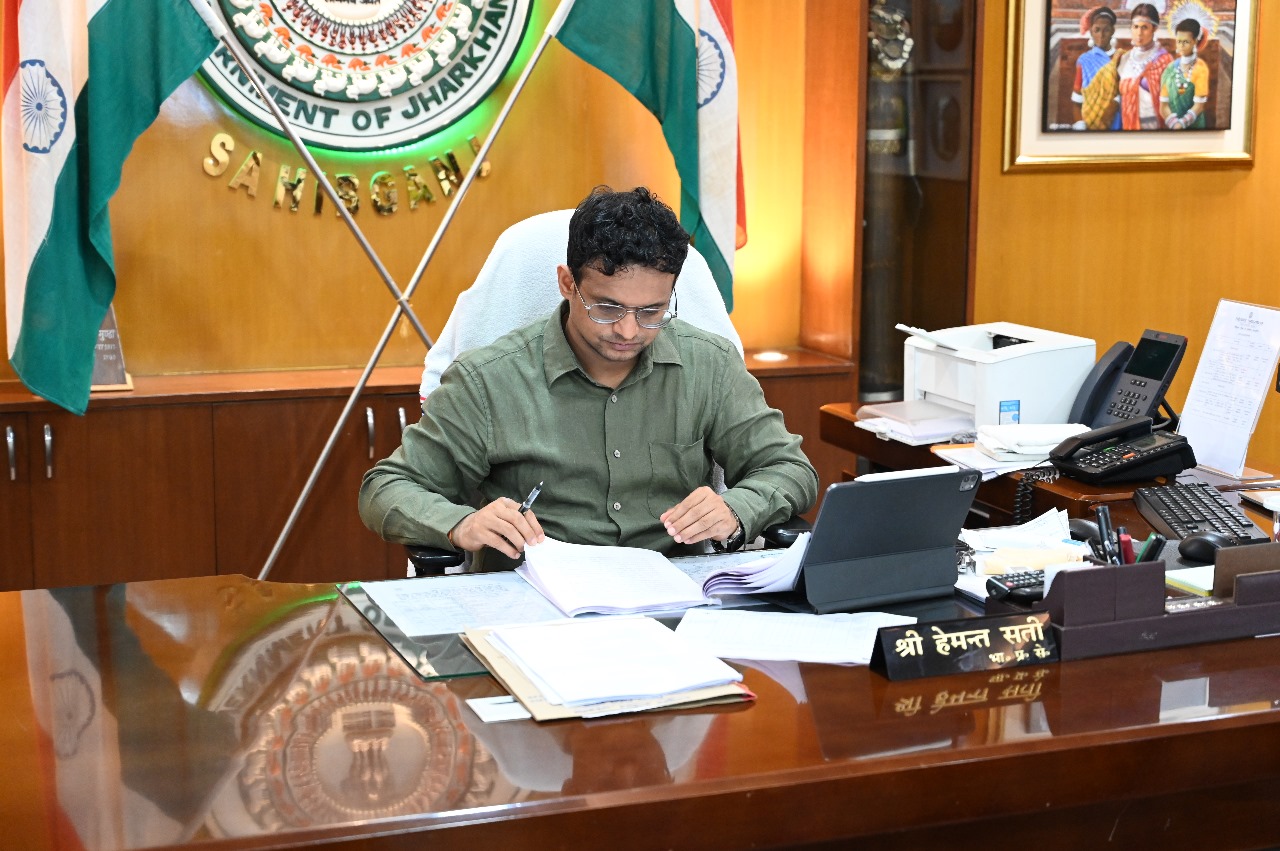 बांग्लादेशी घुसपैठियों पर एक्शन में साहिबगंज प्रशासन, हाईकोर्ट के आदेश के बाद जांच का दिया निर्देश