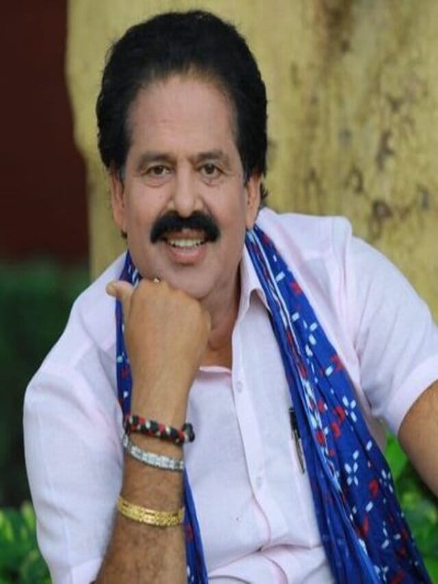 भोजपुरी के चर्चित गायक भरत शर्मा गए घर, पढ़िए किन मामलो में किया था लोअर कोर्ट में सरेंडर