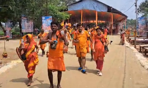 अनवरत जारी है कांवरियों का बाबाधाम पहुंचने का सिलसिला, भीड़ नियंत्रित के लिए कांवरियों की कराई जा रही है गिनती