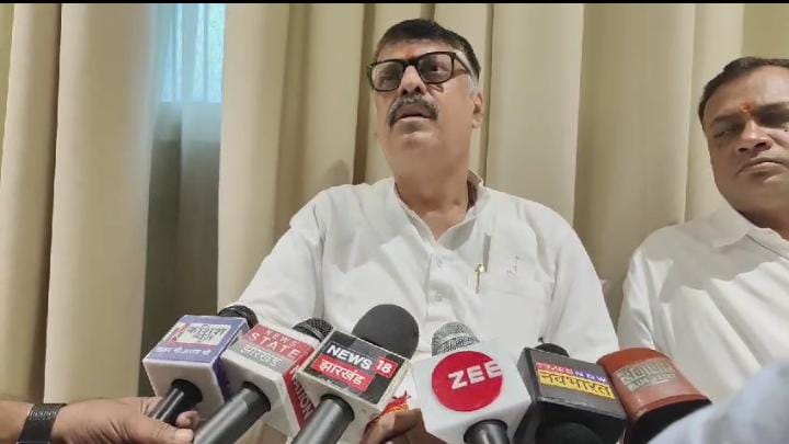 क्राइम ब्रांच के सब इंस्पेक्टर की हत्या पर गरमाई झारखंड की राजनीति, आरोप प्रत्यारोप का दौर शुरु, पढ़ें कांग्रेस प्रदेश अध्यक्ष ने क्या कहा