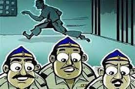 पुलिस को चकमा दे फरार हुआ कैदी, समाहरणालय  के आसपास अफरा-तफरी का बना माहौल 