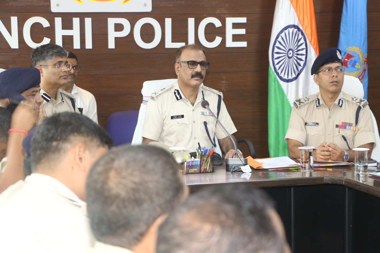 डीजीपी के निर्देश के बाद एक्शन में झारखंड पुलिस, 24 घंटे में राज्यभर से 605 अपराधियों को किया गिरफ्तार