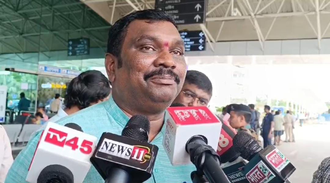 आदिवासी महोत्सव को लेकर सोरेन परिवार पर अमर बाउरी का तंज, कहा- हेमंत सोरेन के लिए उनका परिवार ही सब कुछ