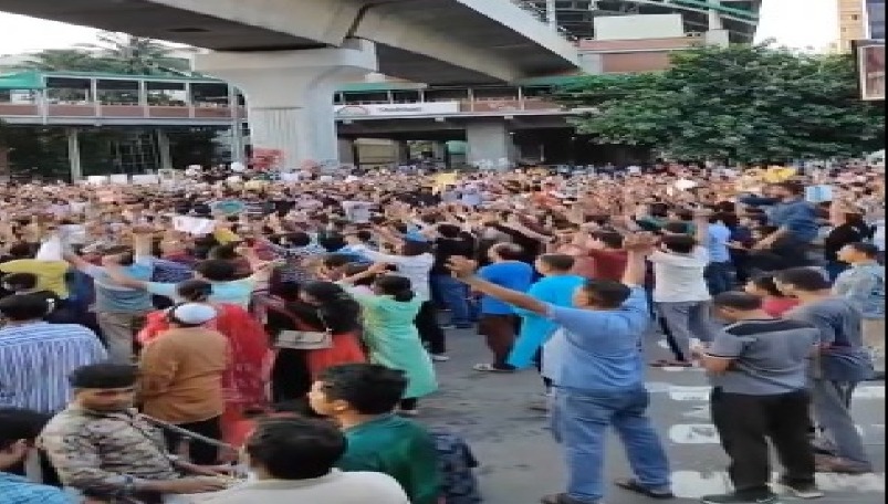 बांग्लादेश हिंसा के खिलाफ हजारों हिंदू ने उठाया आवाज, लगाए हरे-कृष्णा-हरे राम के नारे, देखिए वीडियो