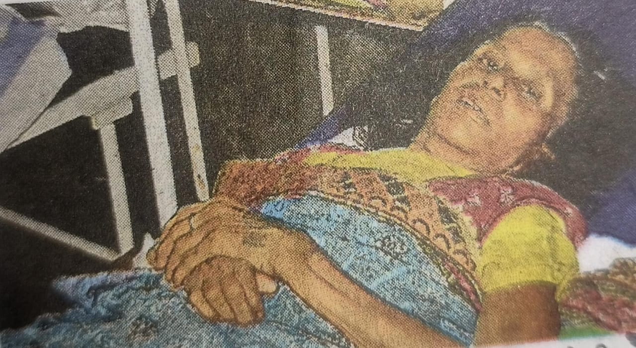 DHANBAD: कहने को तो बेटा-बेटी सब हैं लेकिन कलियुग नहीं, घोर कलियुग का उदाहरण कैसे बन गई है यह अभागी मां !