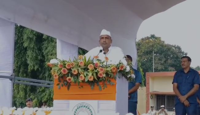 78वें स्वतंत्रता दिवस के अवसर पर मंत्री बन्ना गुप्ता ने किया झंडोत्तोलन, कहा-जमशेदपुर को जल्द मिलेंगे नए अस्पताल