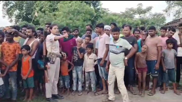 प्यार का खौफनाक अंजाम! ब्रेकअप से नाराज आशिक ने की माशूका की निर्मम हत्या, जानिए फिर क्या हुआ