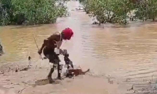 गढ़वा : कनहर नदी से बरामद हुआ युवती का नग्न शव, रेप और मर्डर की जताई जा रही है आशंका