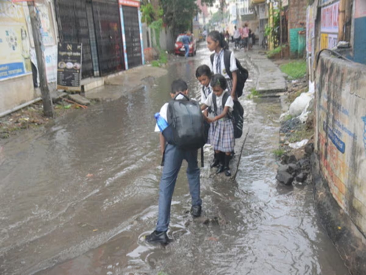 बारिश के मामले में झारखंड का नंबर वन जिला कैसे बना धनबाद, पढ़िए इस रिपोर्ट में 