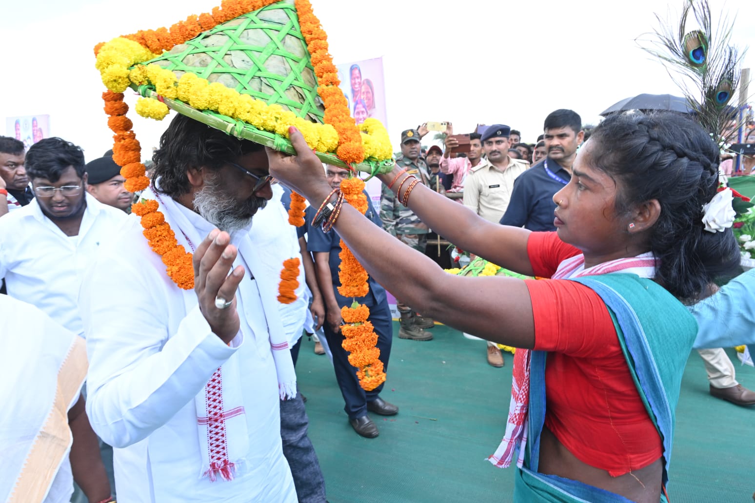 फिर शुरू हो रही है हेमंत सोरेन की 'आपकी योजना,आपकी सरकार आपके द्वार' कार्यक्रम, जरूरतमंदों को इस तारीख से मिलेगा योजनाओं का लाभ