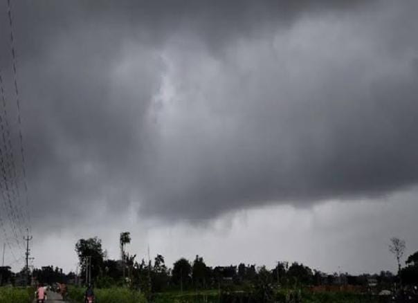 Weather Alert: झारखंड के 11 जिलों में आज गरज के साथ तेज बारिश की संभावना, वज्रपात को लेकर अलर्ट जारी
