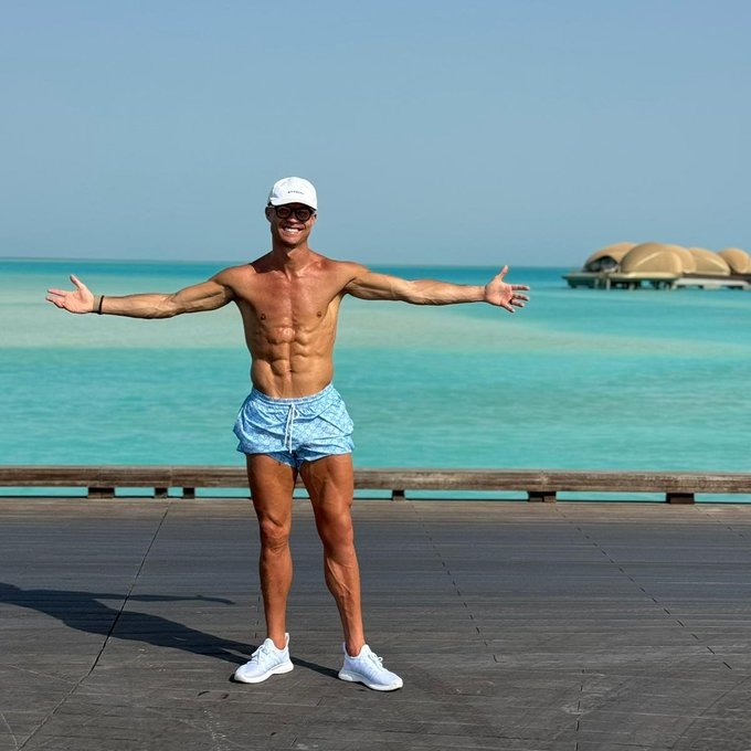 90 मिनट 10 लाख सब्सक्राइबर, अब तक 30.1 मिलियन फैंस जुड़े, रोनाल्डो ने बनाया वर्ल्ड रिकॉर्ड