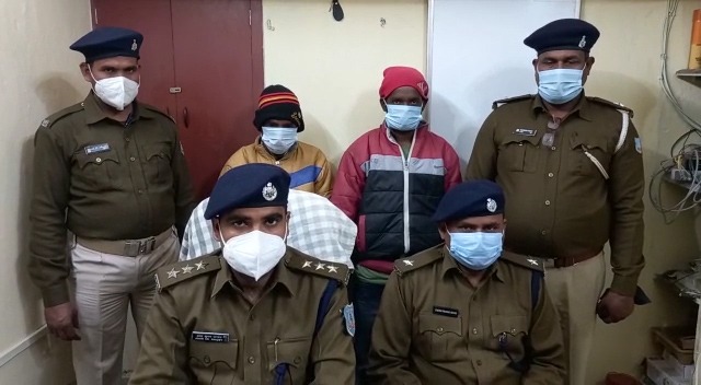 रंगदारी मांगने वाले दो धराए, फिर उछला अमन सिंह का नाम