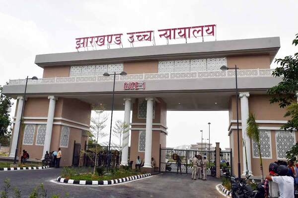 जमशेदपुर के बहुचर्चित श्री लेदर के मालिक हत्याकांड के सजायाफ्ता की सजा हाई कोर्ट ने की निरस्त, जानिए विस्तार से