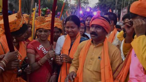 चुपके-चुपके मधु कोड़ा की भाजपा में इंट्री! क्या पूर्व मुख्यमंत्री कोल्हान के इन इलाकों में करेंगे बड़ा खेल!घटना क्रम पर झामुमो की तीखी नजर    