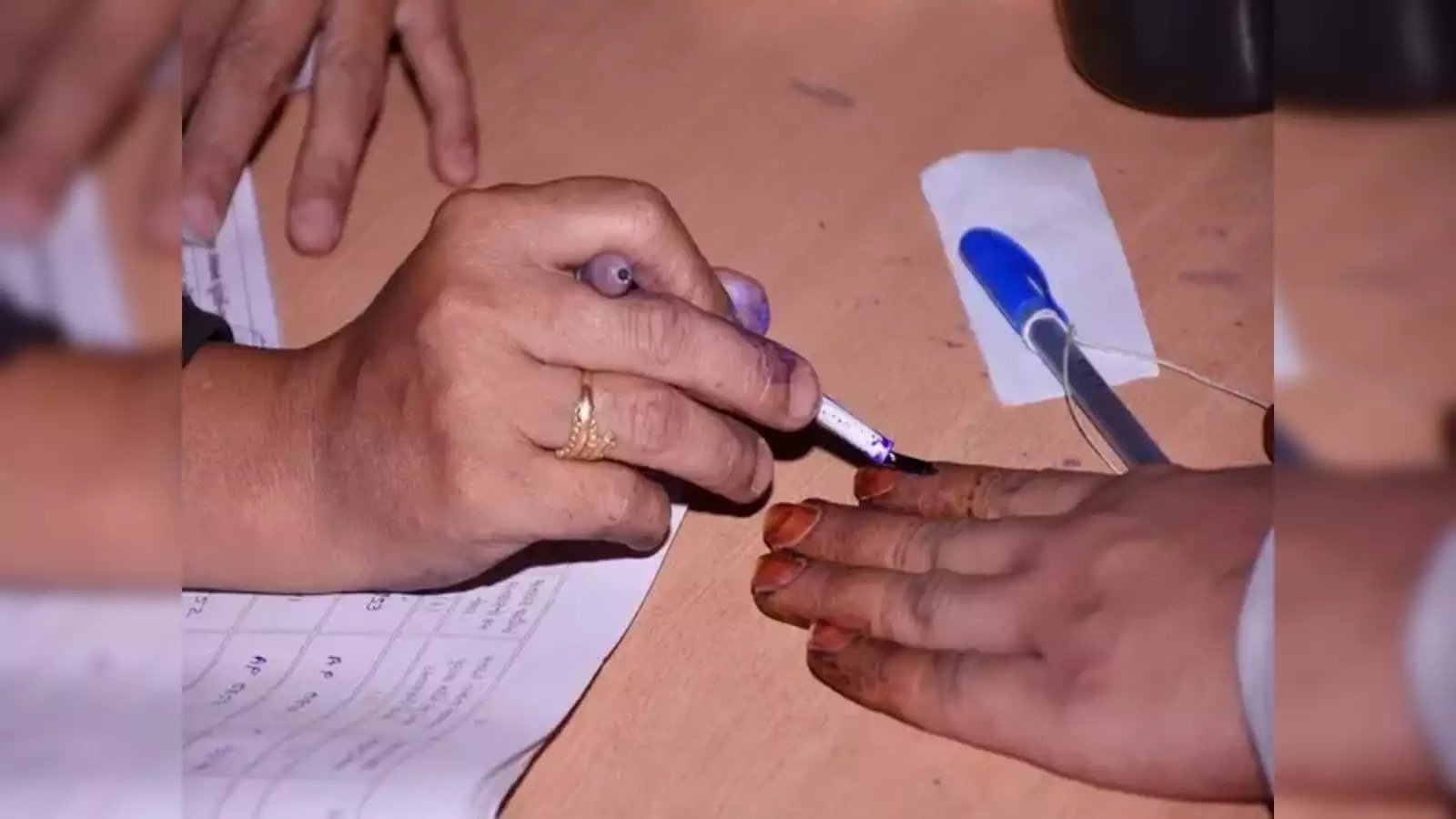 Jharkhand Election: चुनाव में कौन -कौन कद्दावर बन सकते हैं परिवारवाद के पोषक, पढ़िए इस रिपोर्ट में