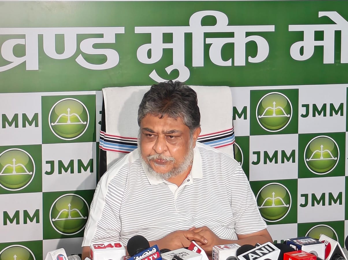 पीएम ने घुसपैठ को लेकर किया सवाल तो झामुमों ने कर दिया पलटवार कहा-घुसपैठ तो आपने करवाया है शेख हसीना को भारत में पनहा दे कर...