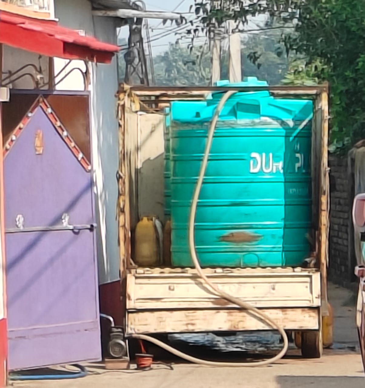 "पानी माफिया" की शरण में धनबाद की  झरिया -पढ़िए कैसे चूस रहे झरिया का खून