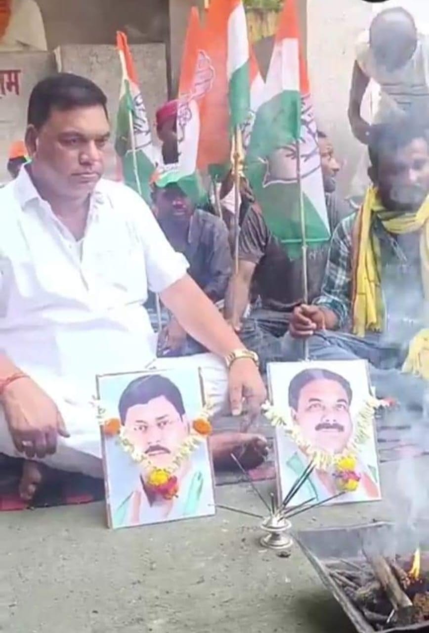 धनबाद के कांग्रेसियो के रंग हज़ार: मनोज सिंह पर पार्टी से बर्खास्तगी  की तलवार क्यों लटकी, पढ़िए विस्तार से