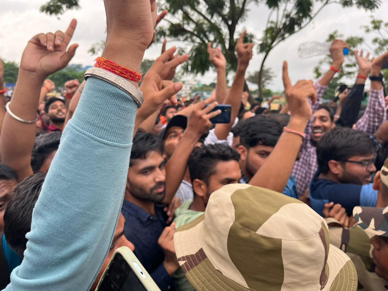 अभ्यर्थियों ने जेएसएससी को सौंपा परीक्षा में हुए गड़बड़ी का सबूत, कहा नहीं है आयोग के आश्वासन पर भरोसा