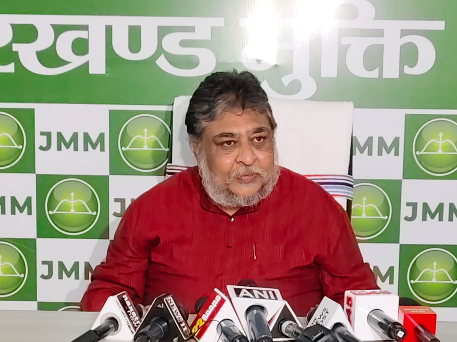 झामुमों का भाजपा पर हमला, परिवर्तन यात्रा को बताया षड्यंत्र यात्रा