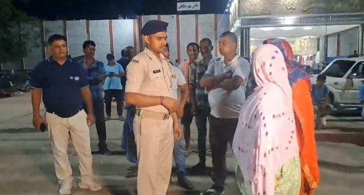 Bihar News:त्योहारों के मद्देनजर पुलिस की अनोखी पहल, दुसरे राज्यों से बिहार लौटनेवालों को घर तक सुरक्षित पहुंचाएगी पुलिस, पढ़ें क्या है उद्देश्य