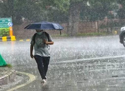 Weather Forecast: झारखंड सहित इन राज्यों में दुर्गा पूजा में खलल डालेगी बारिश, जानिए आज अपने शहर का मौसम