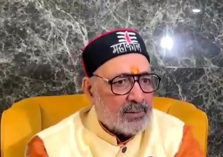 Bihar: केंद्रीय मंत्री गिरिराज सिंह निकालेंगे हिंदू स्वाभिमान यात्रा, पढ़ें किन-किन जिलों में करेंगे यात्रा