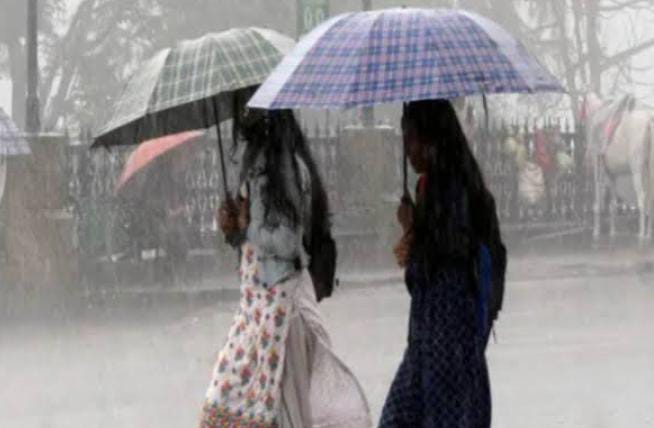 Weather Forecast:बंगाल की खाड़ी में बना लो प्रेशर फिर झारखंड में मचायेगा तांडव, 17 से 19 अक्टूबर तक बारिश की संभावना, पढ़ें आज के मौसम का हाल