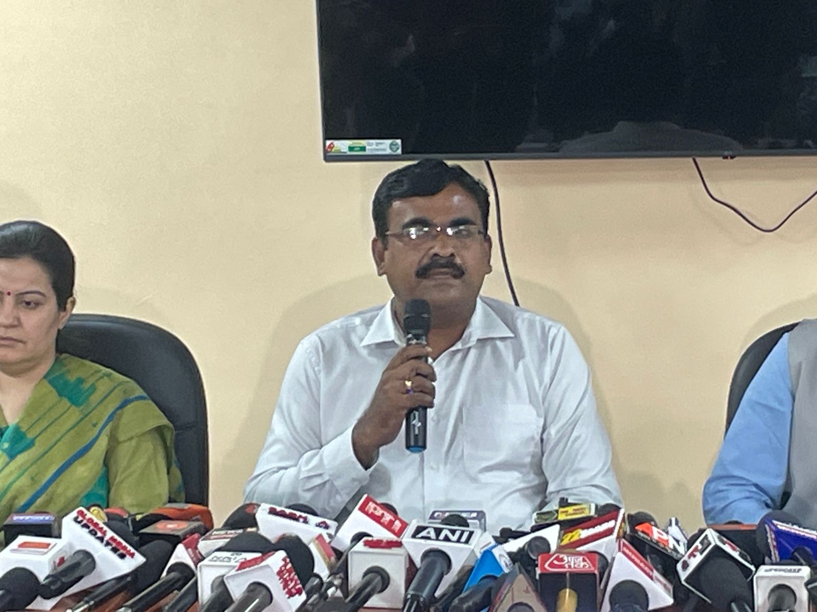 Jharkhand Vidhan Sabha Chunav 2024: झारखंड में सख्ती से लागू होगा नियम-कानून, जानिए कैसी है तैयारी