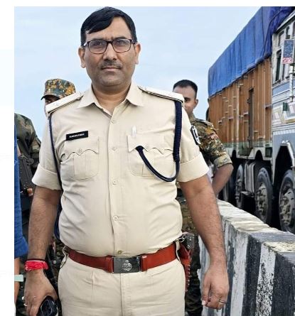 सीतामढ़ी: फंदे से लटका मिला बैरगनिया थानाध्यक्ष का शव, पुलिस महकमे में हड़कंप, आत्महत्या या हत्या की चल रही जांच