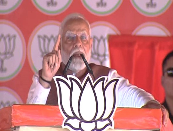 मोदी की झारखंड में हुंकार! ‘बटेंगे तो... एक रहेंगे सेफ रहेंगे’ का नारा हुआ बुलंद