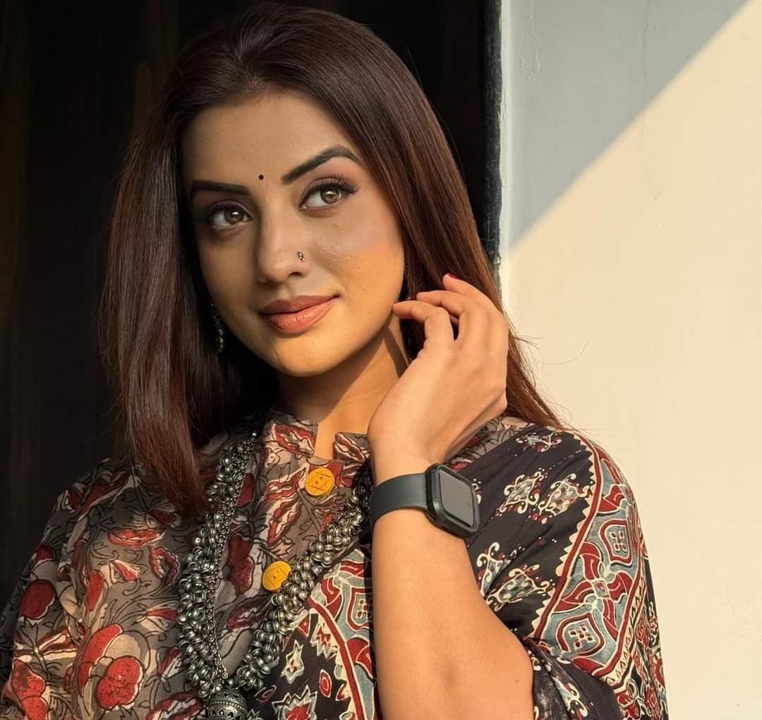 भोजपुरी अभिनेत्री अक्षरा सिंह से रंगदारी मांगने वाला आरोपी गिरफ्तार, पुलिस कर रही पूछताछ