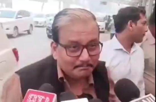 Jharkhand Election:आरजेडी सासंद का बड़ा बयान, कहा-हेमंत सोरेन के जेल जाने के बाद इंडी गठबंधन के पक्ष में बना है एकतरफा माहौल