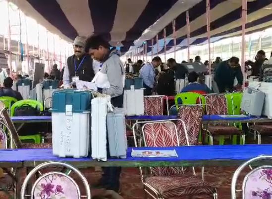 झारखंड विधानसभा चुनाव: साहिबगंज में जिला प्रशासन हुआ मुस्तैद, कड़ी सुरक्षा के बीच कल 7 बजे से शुरू होगी वोटिंग