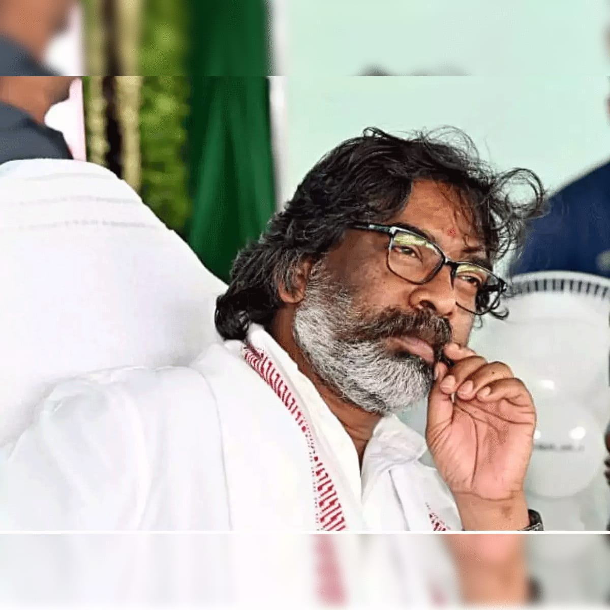 Jharkhand Election: मतदान के दिन सीएम हेमंत का भावुक पोस्ट! कहा-जेल की दुनिया बहुत अलग होती है किसी बेगुनाह को ये दिन ना देखना पड़े 