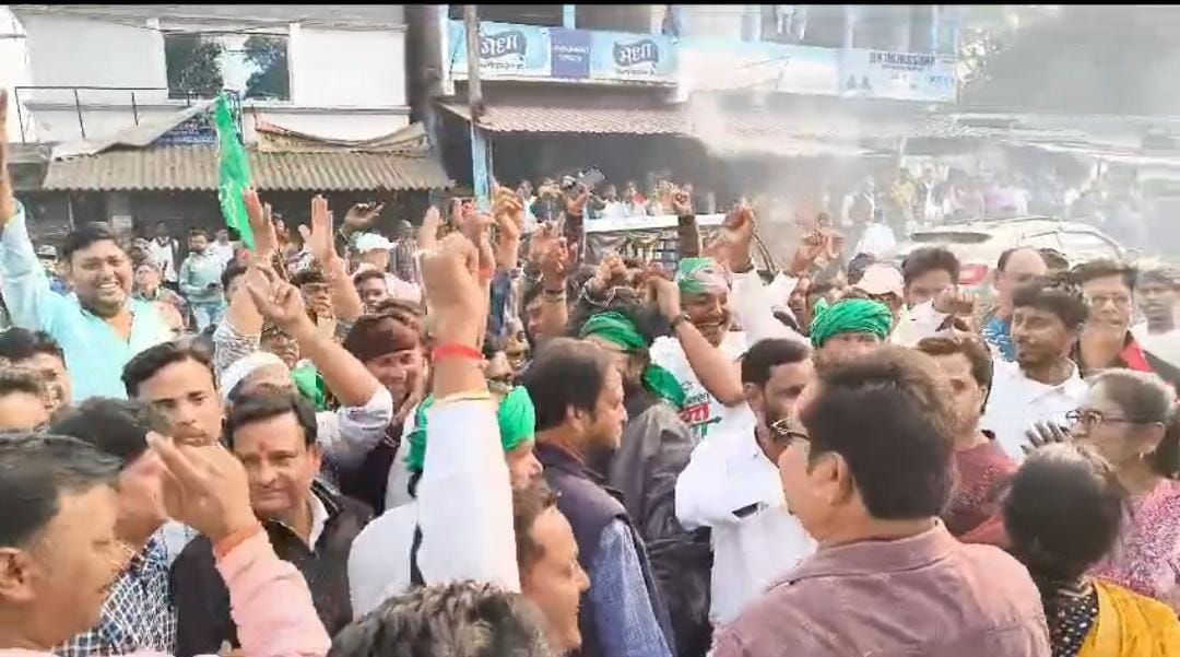 Election Results 2024: दुमका, जामा और शिकारीपाड़ा विधानसभा सीट से झामुमो प्रत्याशी की जीत, जरमुंडी से भाजपा प्रत्याशी जीत की तरफ अग्रसर