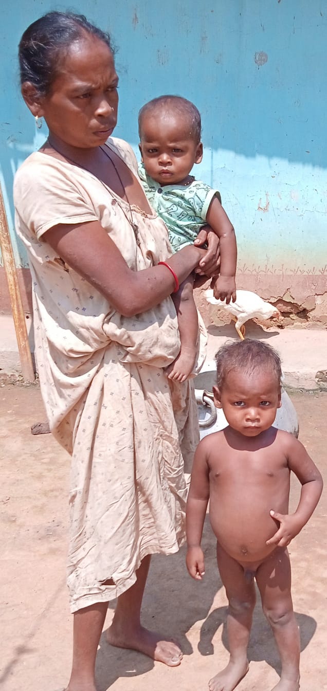 28 दिन की दुधमुंही बेटी को पिता ने 30 हजार रू0 में बेचा, मिले पैसे से दोस्तों के साथ कर रहा मौज-मस्ती