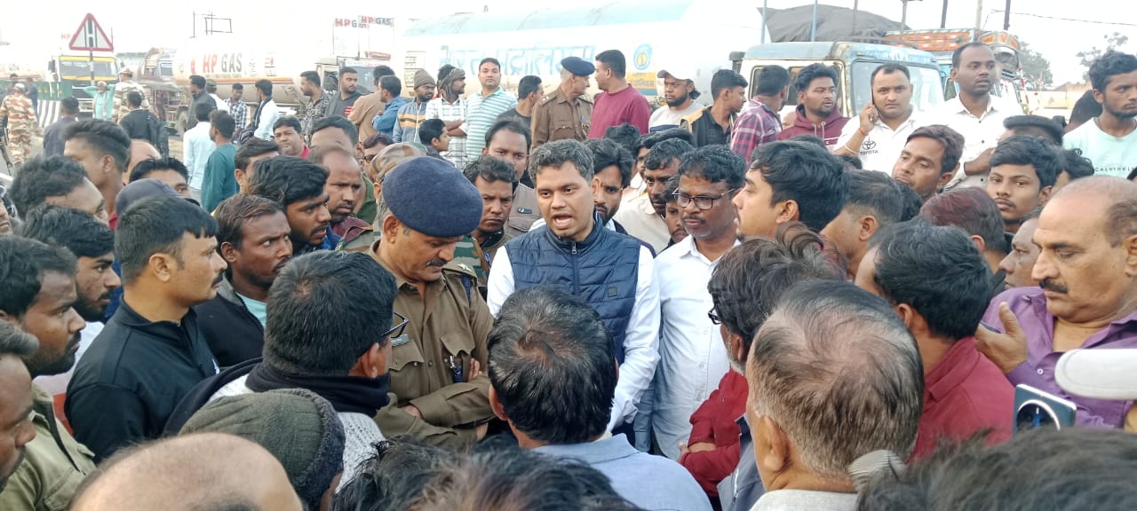 Dhanbad:  ब्लैक स्पॉट बन गया है गोबिंदपुर, फिर एक होनहार बेटी की गई जान 