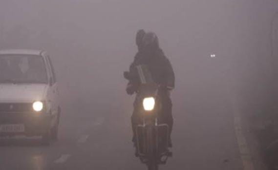 Weather Forecast:बंगाल की खाड़ी में बना साईक्लोनिक सर्कुलेशन से गिरेगा राज्य का न्यूनतम तापमान, ठंड में होगा इजाफा, पढ़ें आज का मौसम