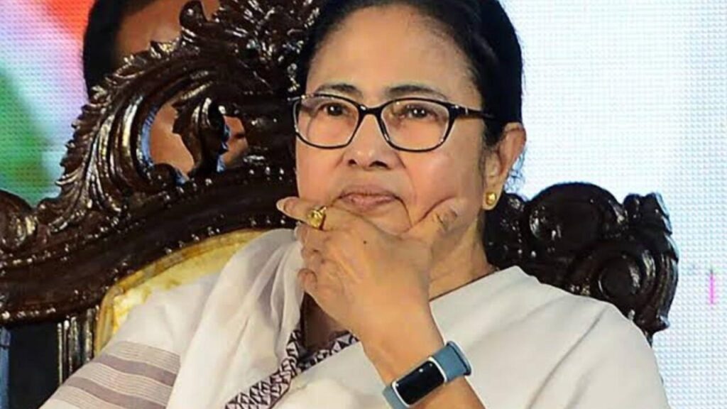 बंगाल सीएम ममता दीदी ऐसा आदेश देकर क्यों पहुंची थी शपथ ग्रहण समारोह में, पढ़िए इस रिपोर्ट में